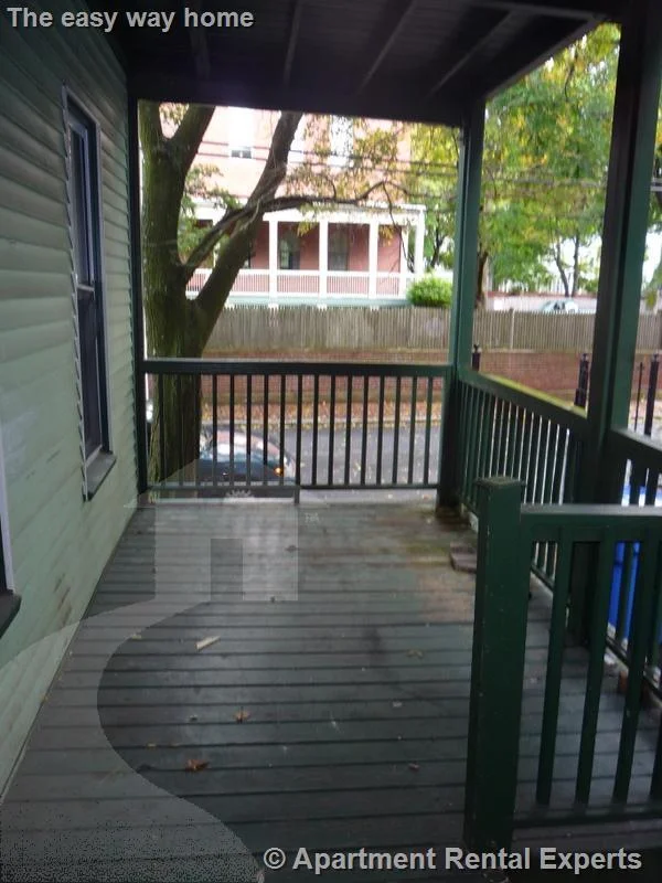 4 bed, 1 bath apartment for rent at 90 Norfolk St Unit 1, Central Square — photo 10 of 16