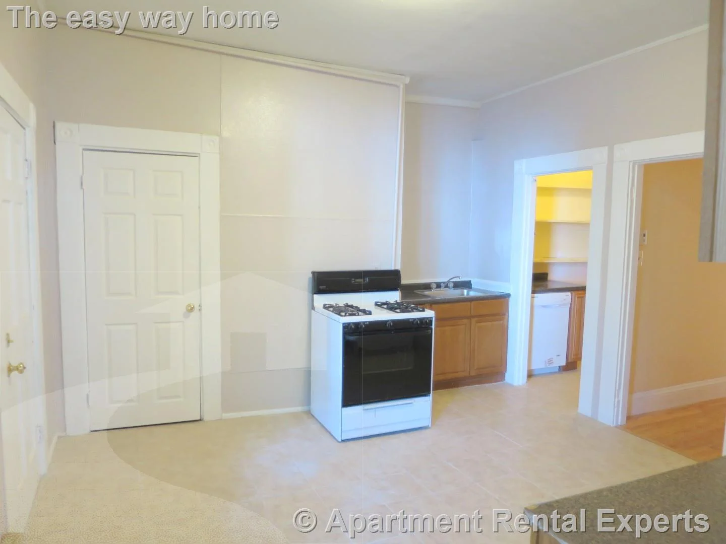 4 bed, 1 bath apartment for rent at 90 Norfolk St Unit 1, Central Square — photo 11 of 16
