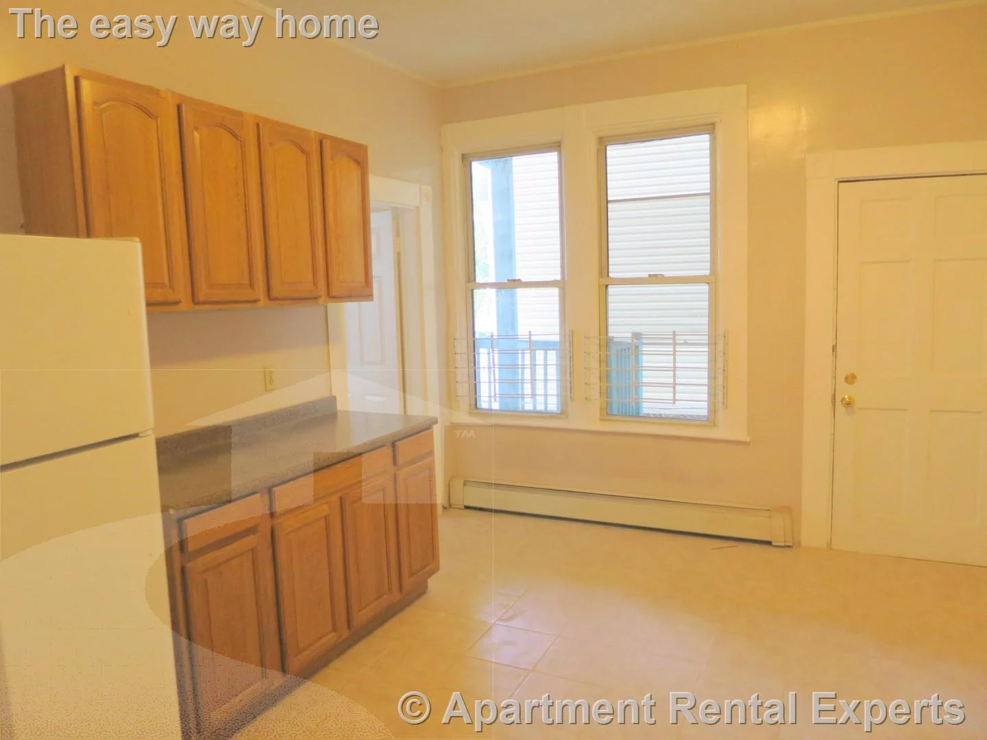 4 bed, 1 bath apartment for rent at 90 Norfolk St Unit 1, Central Square — photo 13 of 16