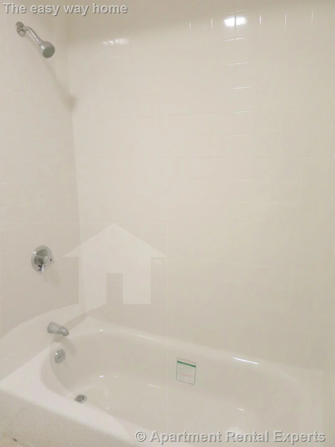 4 bed, 1 bath apartment for rent at 90 Norfolk St Unit 1, Central Square — photo 16 of 16