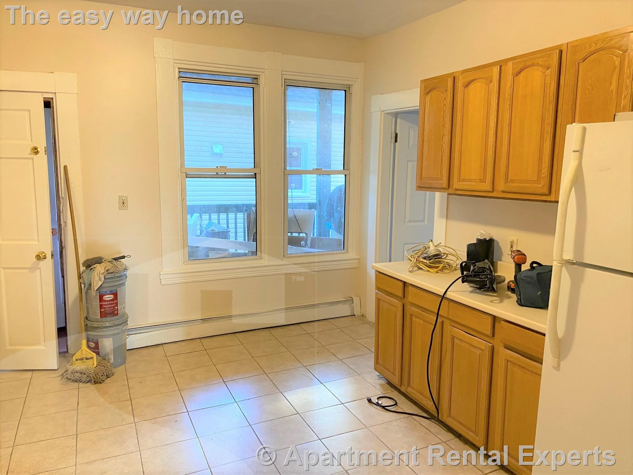 4 bed, 1 bath apartment for rent at 90 Norfolk St Unit 6, Central Square — photo 4 of 13