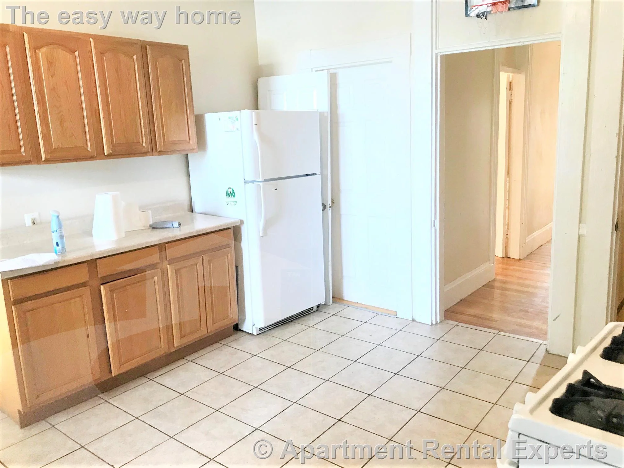 4 bed, 1 bath apartment for rent at 90 Norfolk St Unit 8, Central Square — photo 2 of 15