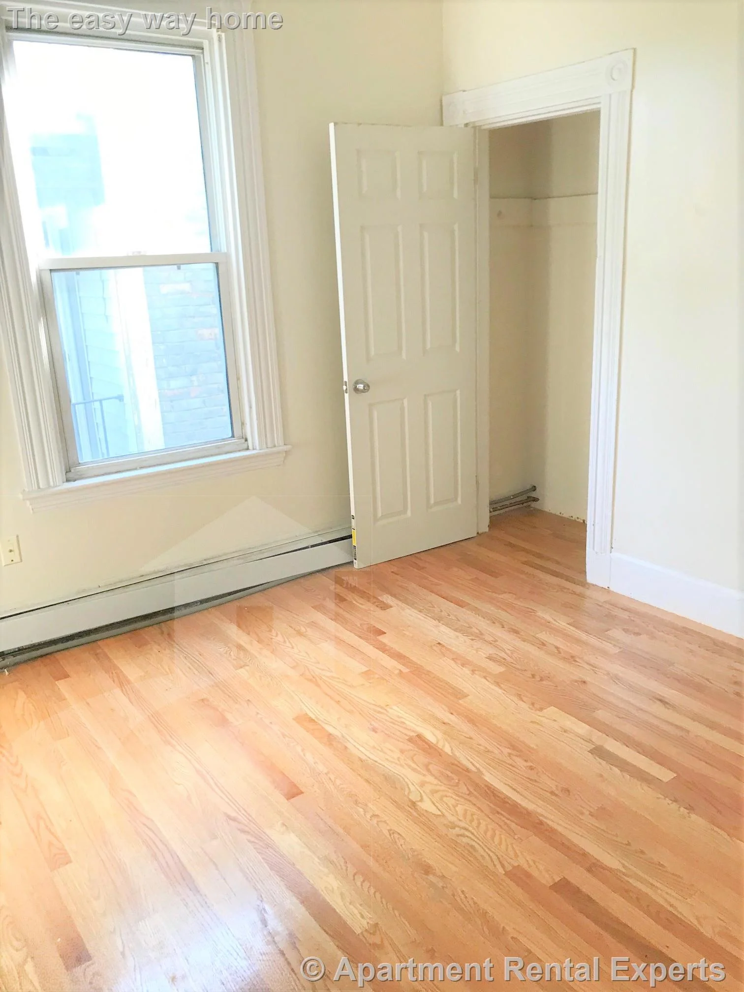 4 bed, 1 bath apartment for rent at 90 Norfolk St Unit 8, Central Square — photo 5 of 15