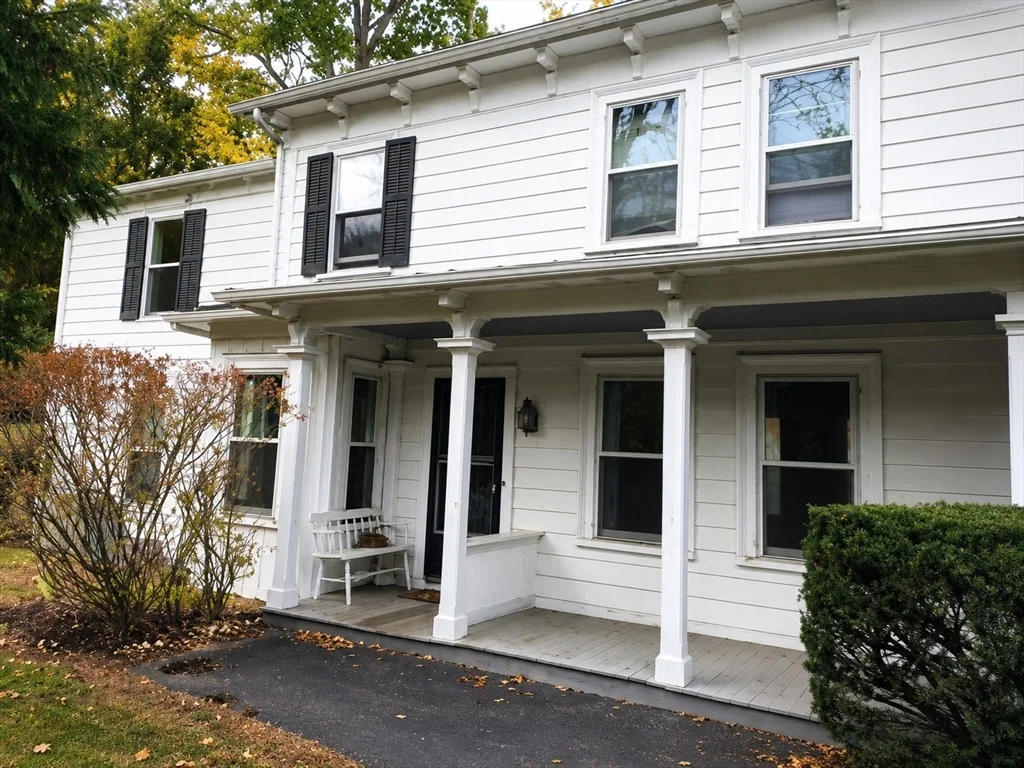 2 bed, 1 bath apartment for rent at 90 North Prospect St Unit 2, Amherst — photo 2 of 15