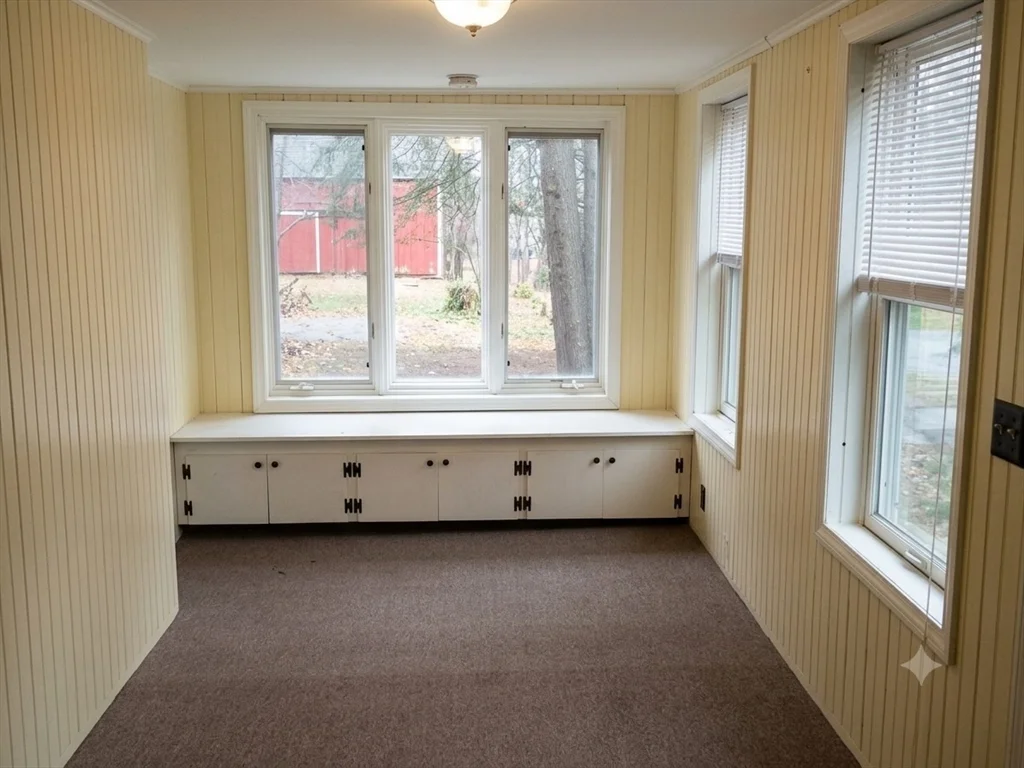 2 bed, 1 bath apartment for rent at 90 North Prospect St Unit 2, Amherst — photo 8 of 15