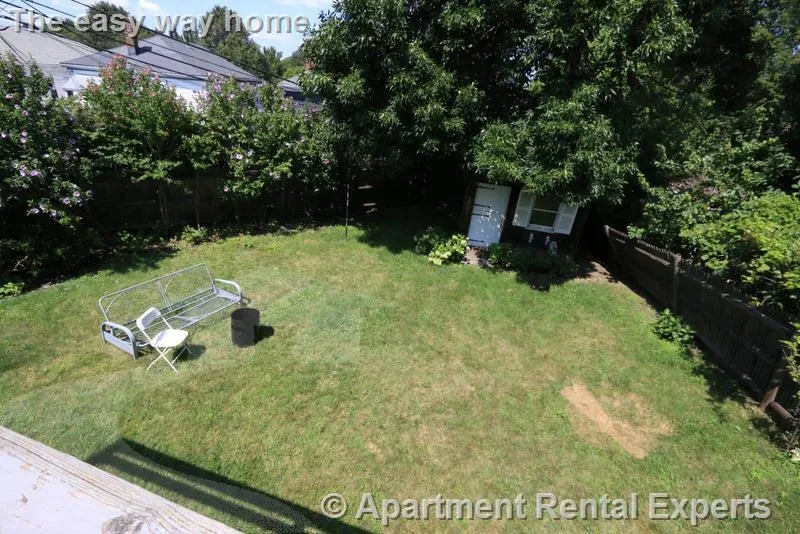 3 bed, 1 bath apartment for rent at 90 North St, Teele Square — photo 20 of 20