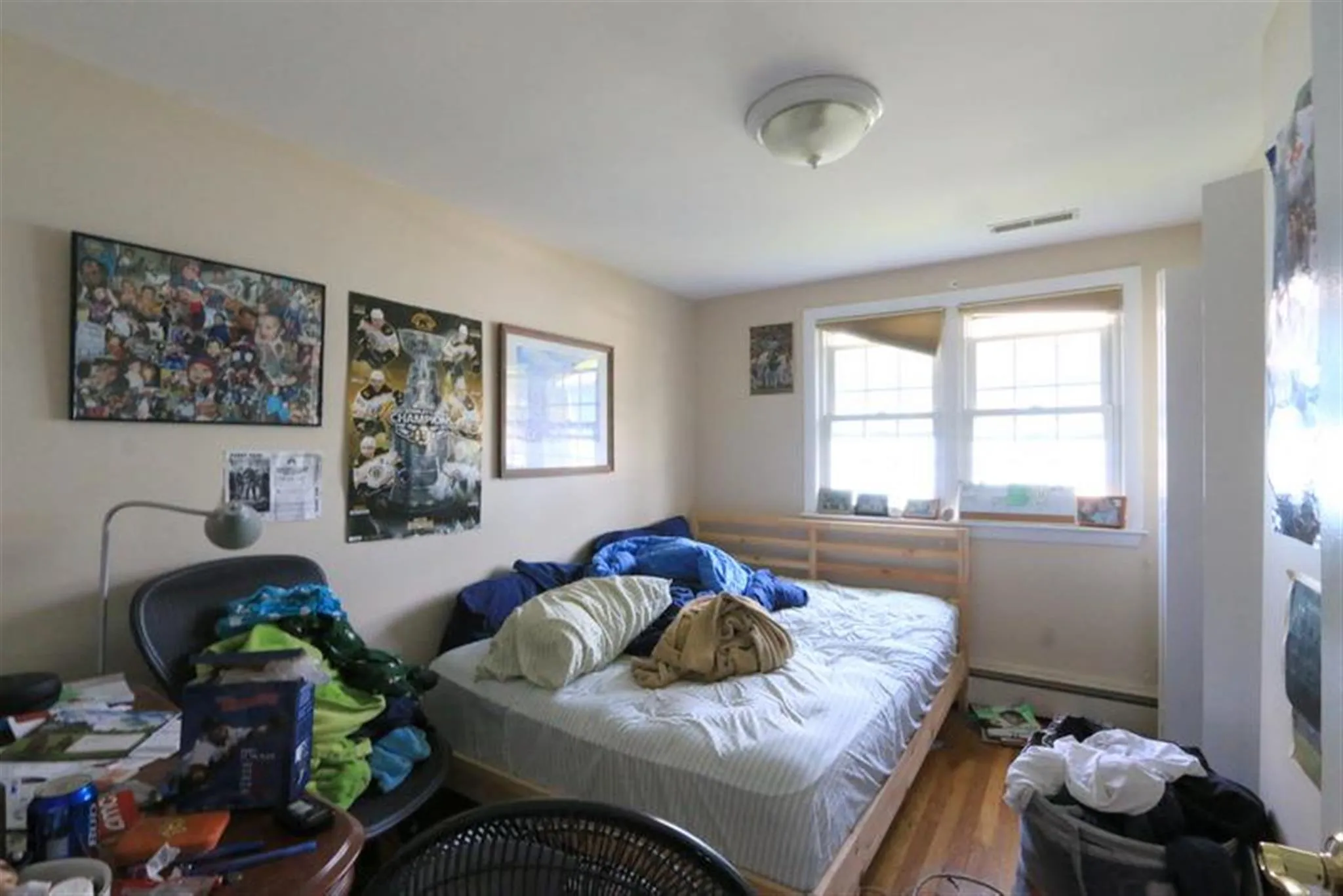 3 bed, 1 bath apartment for rent at 90 North St Unit 90, Teele Square — photo 11 of 20