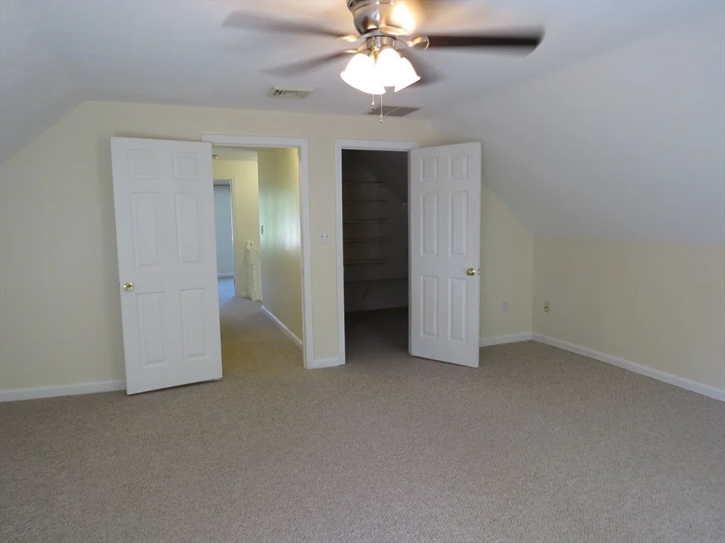3 bed, 2 bath apartment for rent at 90 Oak St Unit 2, Middleboro — photo 13 of 20