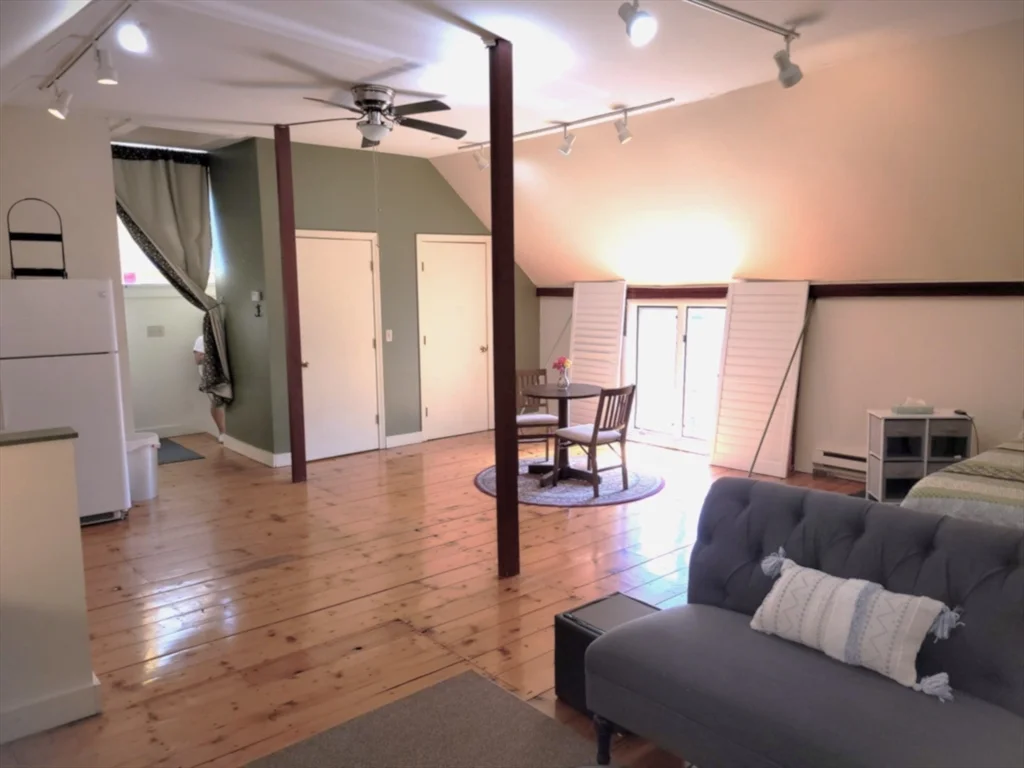 Studio bed, 1 bath apartment for rent at 90 Orchard St Unit 2, Leominster — photo 3 of 13