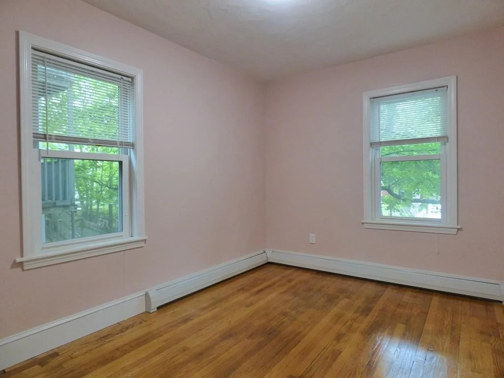 4 bed, 1 bath apartment for rent at 90 Pacific St Unit 2, Fitchburg — photo 5 of 10