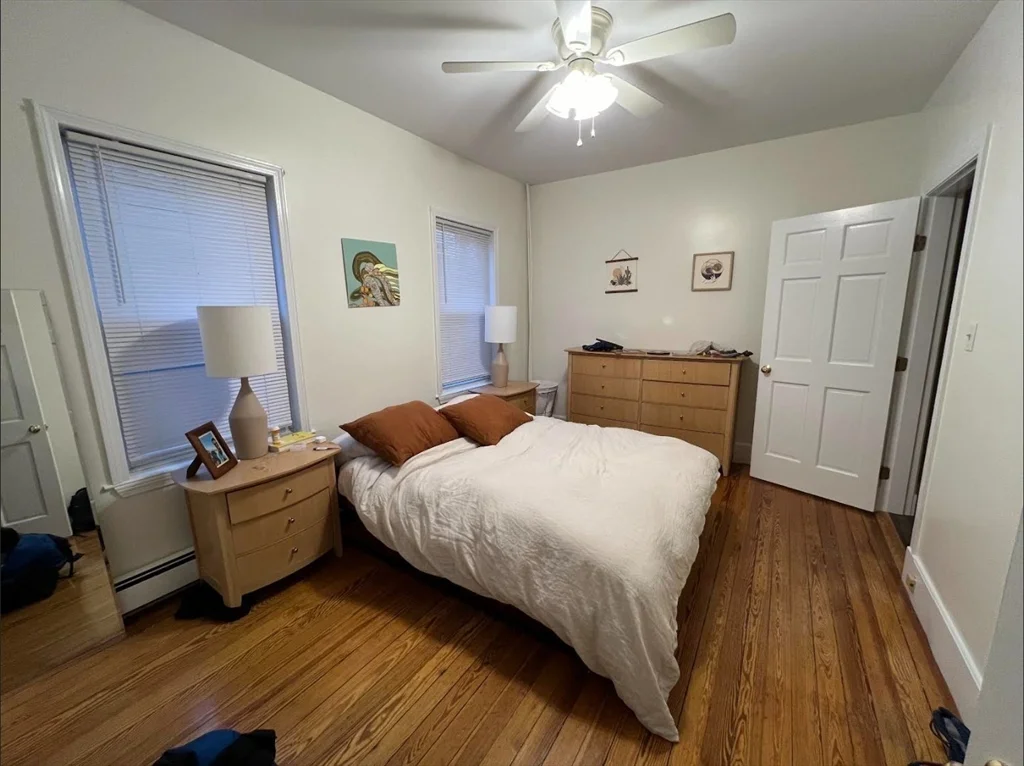 2 bed, 1 bath apartment for rent at 90 Park Ave Unit 1, Strawberry Hill — photo 5 of 7
