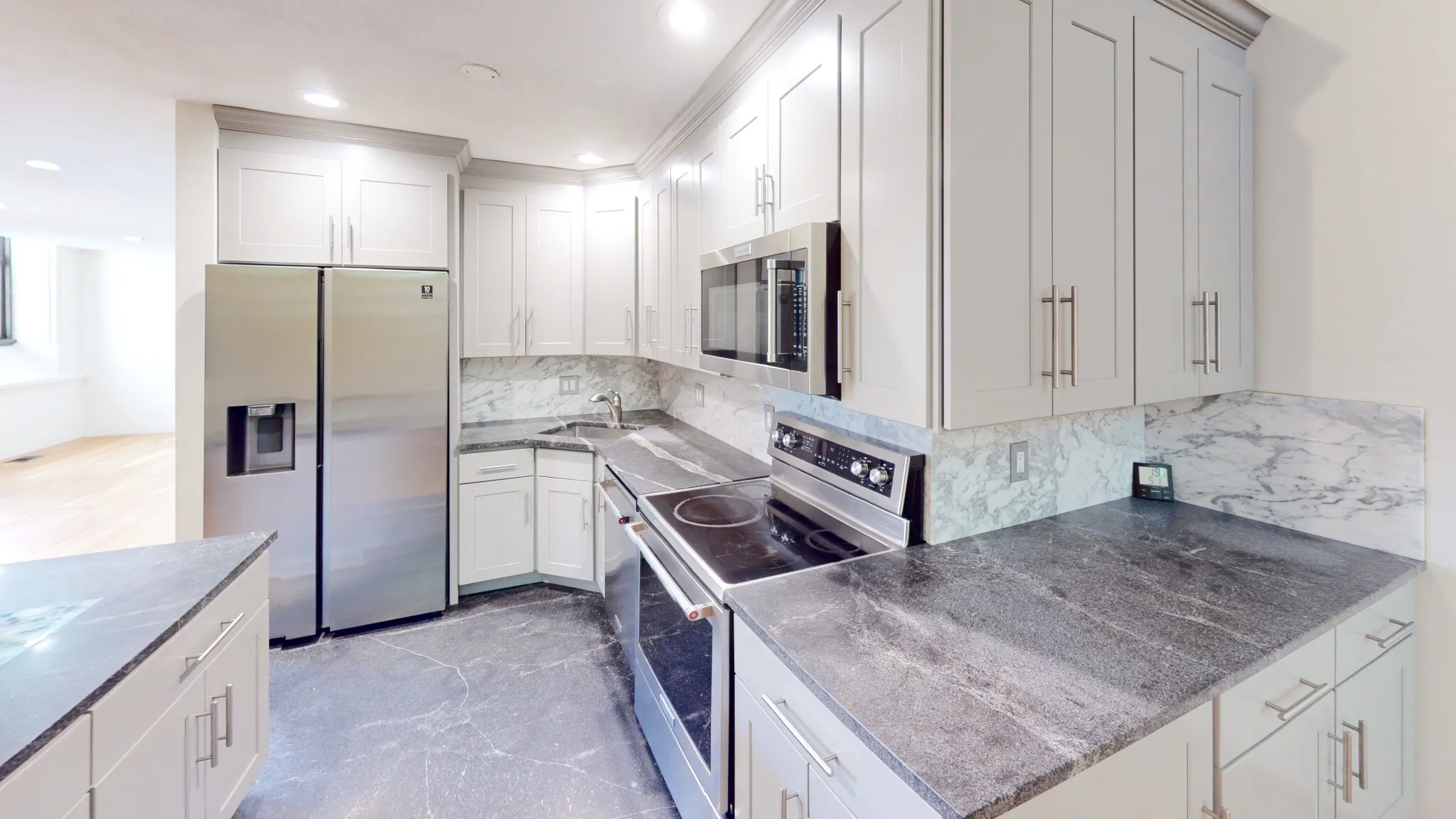 3 bed, 2.5 bath apartment for rent at 90 Park St Unit 38, Coolidge Corner — photo 5 of 23