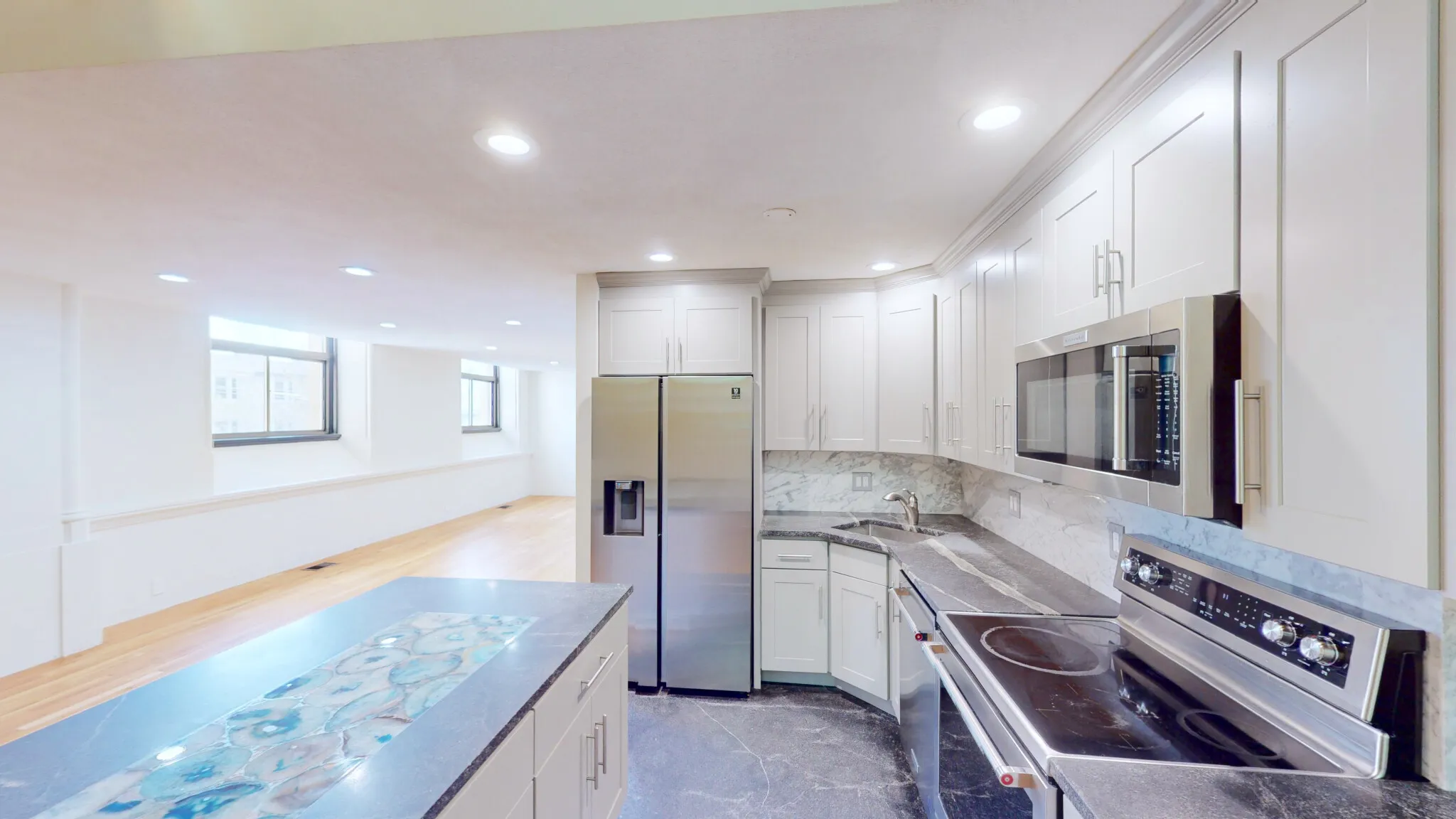 3 bed, 2.5 bath apartment for rent at 90 Park St Unit 38, Coolidge Corner — photo 6 of 23