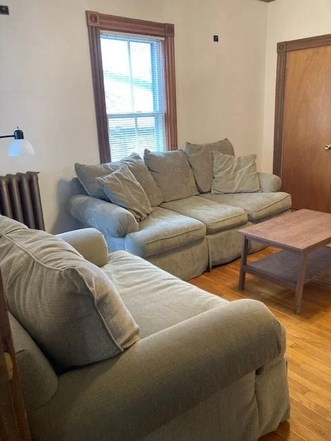 2 bed, 1 bath apartment for rent at 90 Prospect St Unit 2, Ward Two — photo 2 of 27