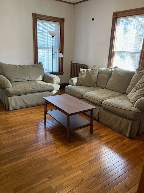 2 bed, 1 bath apartment for rent at 90 Prospect St Unit 2, Ward Two — photo 1 of 27
