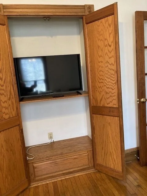2 bed, 1 bath apartment for rent at 90 Prospect St Unit 2, Ward Two — photo 3 of 27