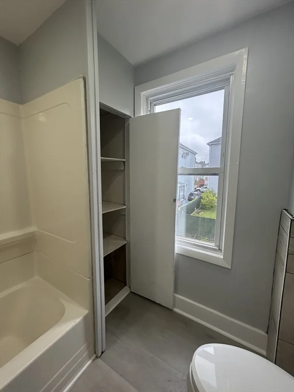 2 bed, 1 bath apartment for rent at 90 Quequechan St Unit 2, Fall River — photo 6 of 16