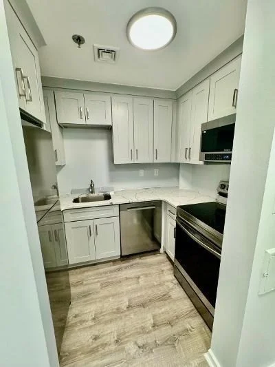 1 bed, 1 bath apartment for rent at 90 Quincy Shore Dr Unit 808, Atlantic — photo 5 of 18