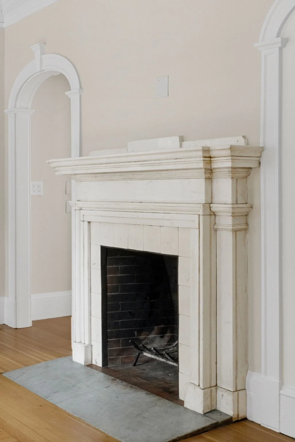 5 bed, 4+ bath apartment for rent at 90 Raymond, Neighborhood Nine — photo 7 of 31