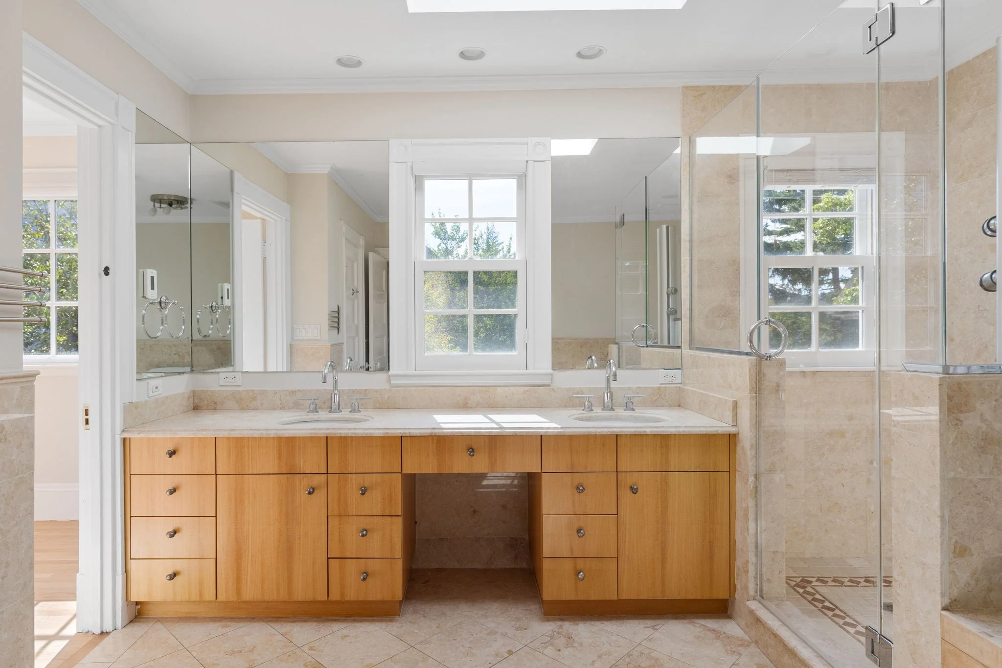 5 bed, 4+ bath apartment for rent at 90 Raymond, Neighborhood Nine — photo 21 of 31