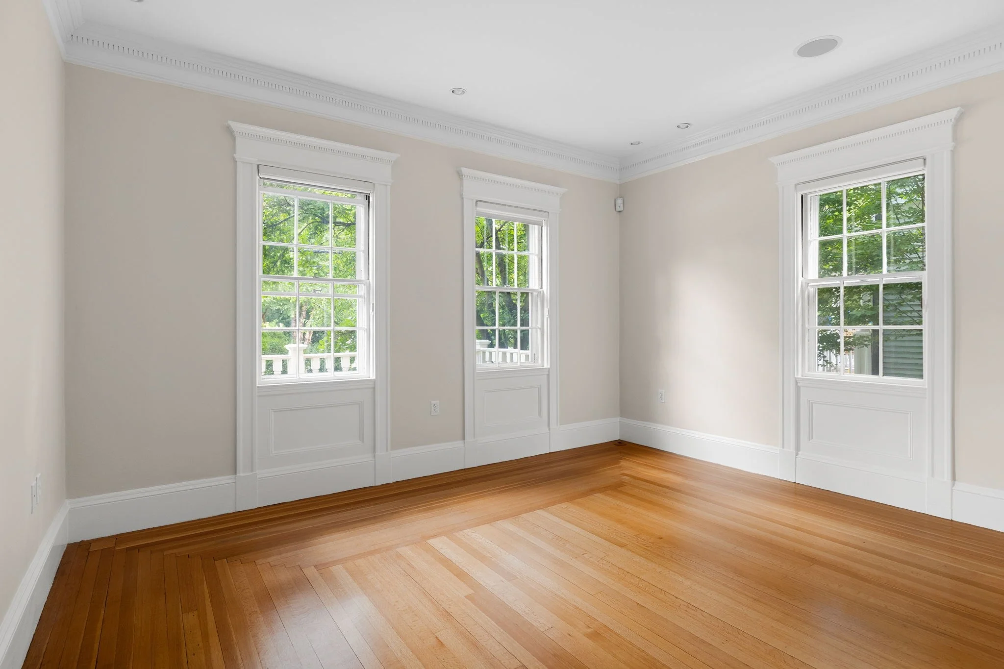 5 bed, 4+ bath apartment for rent at 90 Raymond, Neighborhood Nine — photo 6 of 31