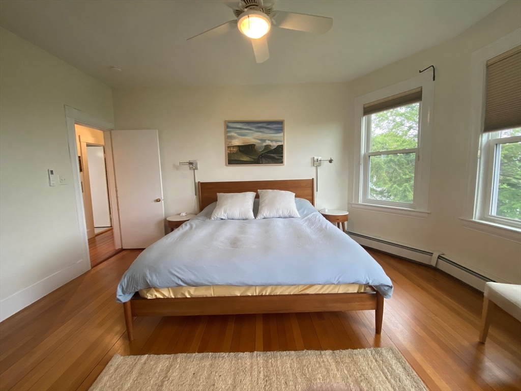 2 bed, 1 bath apartment for rent at 90 Robbins Rd Unit 2, Arlington Heights — photo 7 of 30