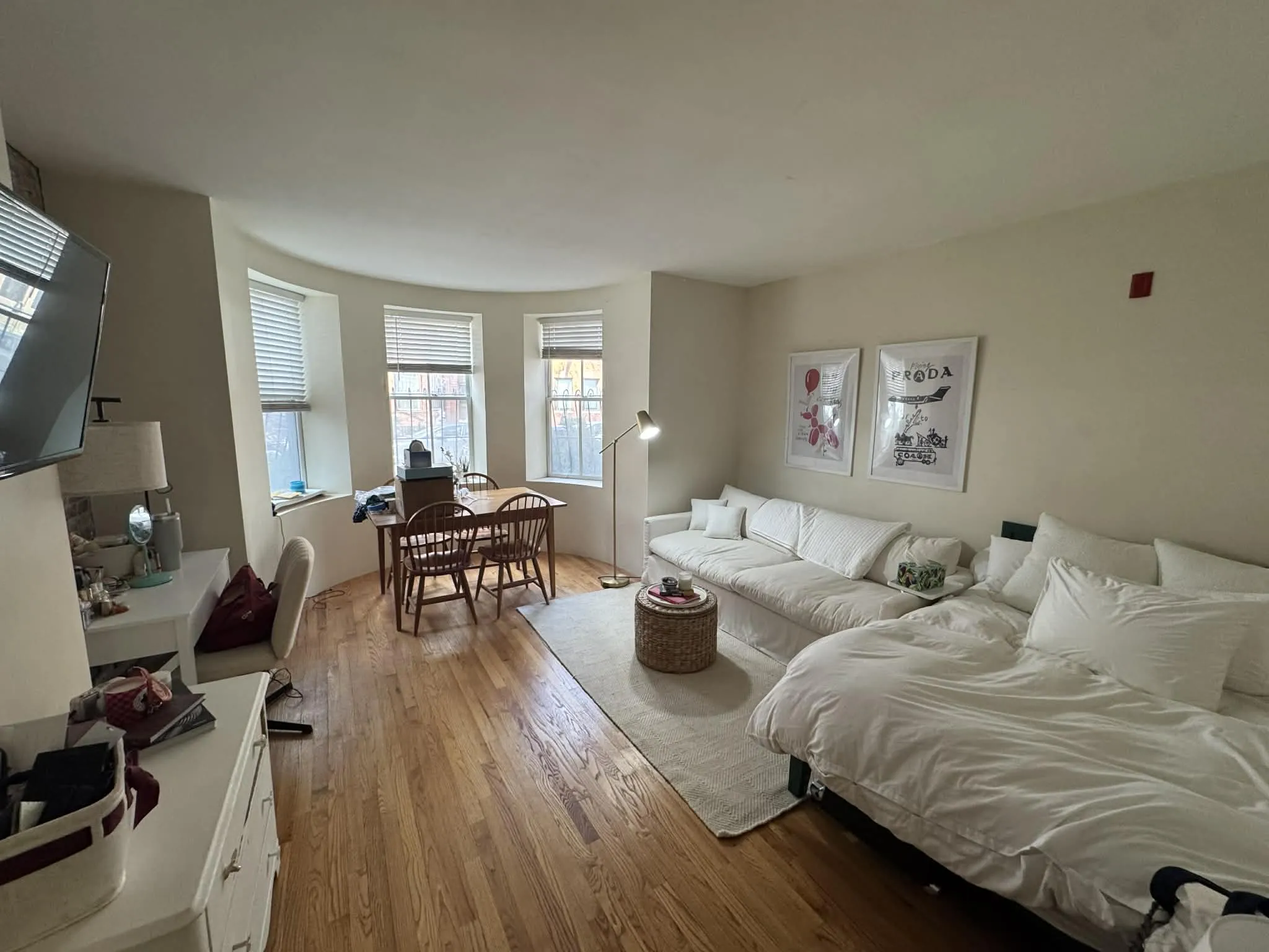 Studio bed, 1 bath apartment for rent at 90 Saint Botolph St Unit 1a, Back Bay