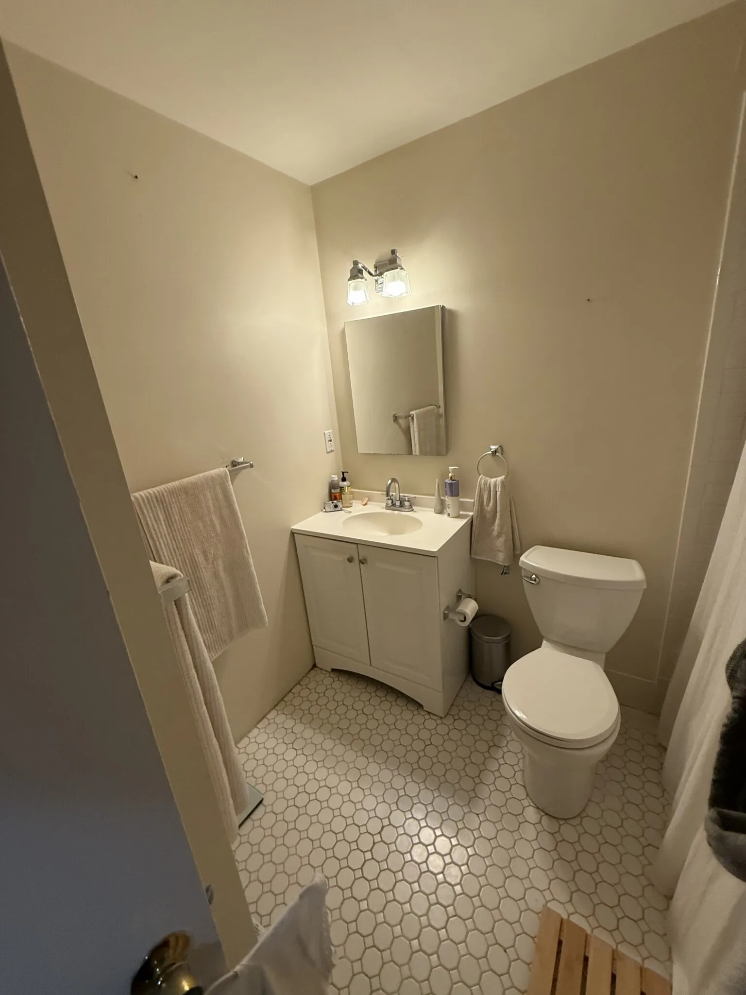 1 bed, 1 bath apartment for rent at 90 Saint Botolph St Unit 3, Back Bay — photo 8 of 9