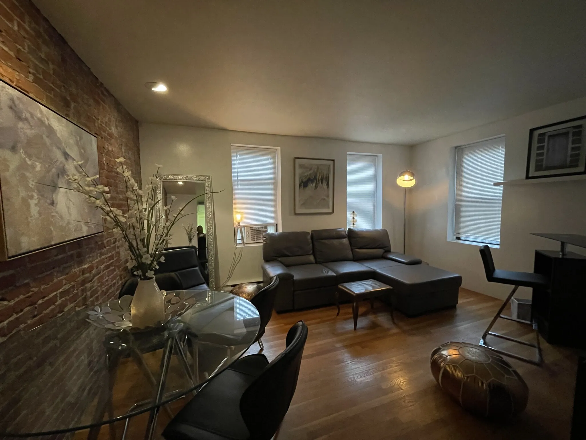 1 bed, 1 bath apartment for rent at 90 Saint Botolph St Unit 3, Back Bay