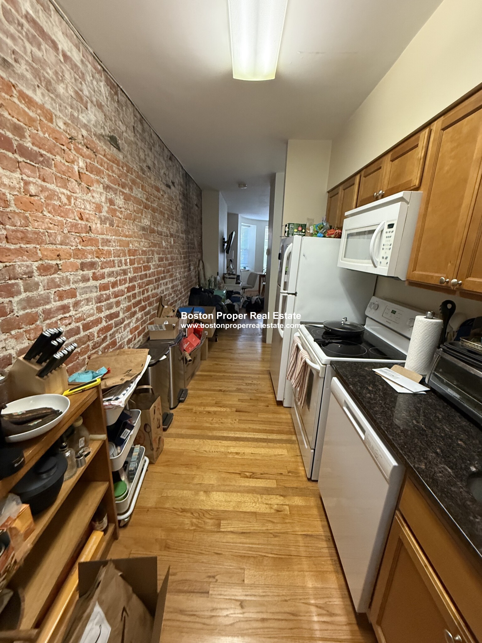 Studio bed, 1 bath apartment for rent at 90 Saint Botolph St Unit 4, Back Bay — photo 3 of 6