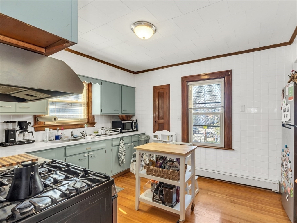 2 bed, 1 bath apartment for rent at 90 Walter St Unit 90, Roslindale — photo 6 of 18