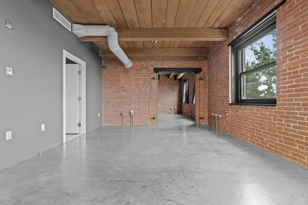 1 bed, 1 bath apartment for rent at 90 Wareham St Unit 309, South End — photo 2 of 11