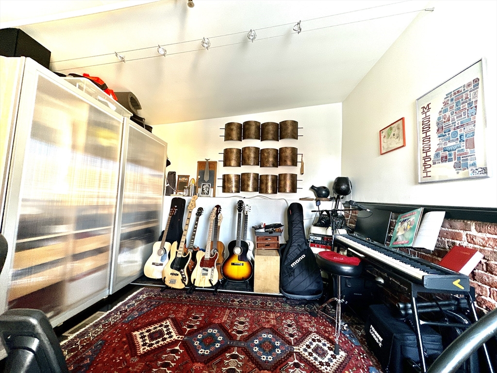 2 bed, 1 bath apartment for rent at 90 Wareham St Unit 502, South End — photo 6 of 7