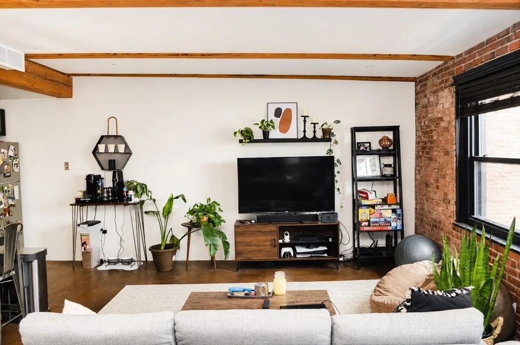 1 bed, 1 bath apartment for rent at 90 Wareham St Unit 504, South End — photo 3 of 12