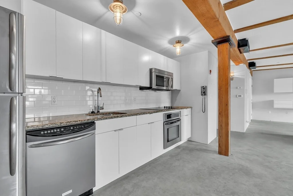 1 bed, 1 bath apartment for rent at 90 Wareham St Unit 505, South End — photo 7 of 11