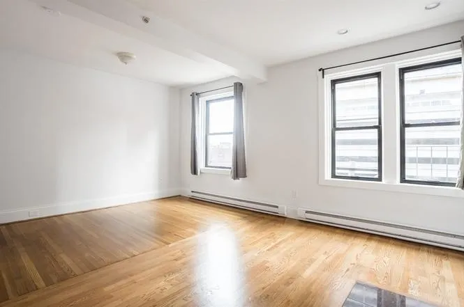 1 bed, 1 bath apartment for rent at 90 Warrenton St Unit 14, Boston Downtown — photo 6 of 8
