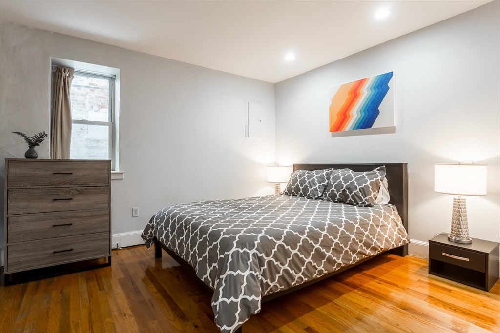 1 bed, 1 bath apartment for rent at 90 Warrenton St Unit 2, Back Bay — photo 6 of 9