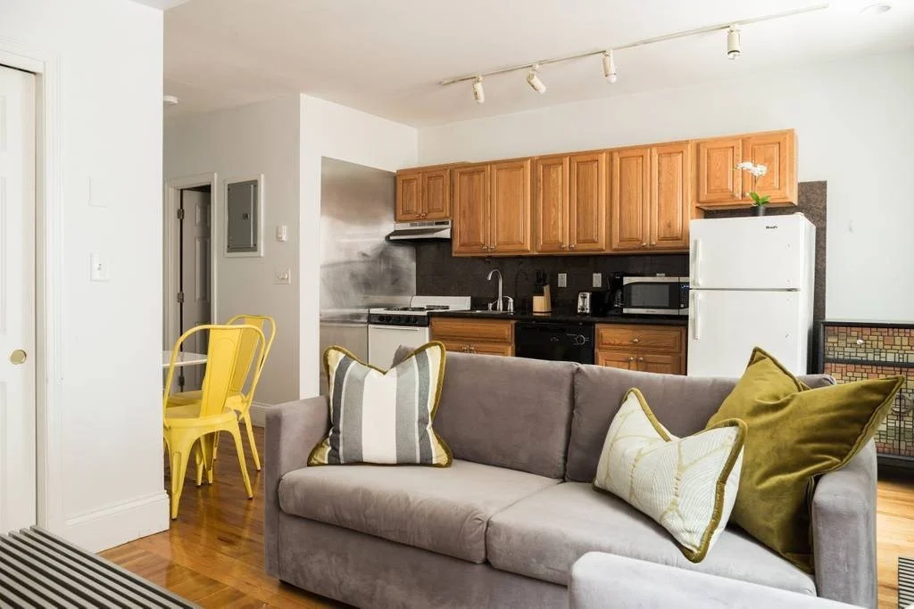 1 bed, 1 bath apartment for rent at 90 Warrenton St Unit 8, Back Bay — photo 11 of 16