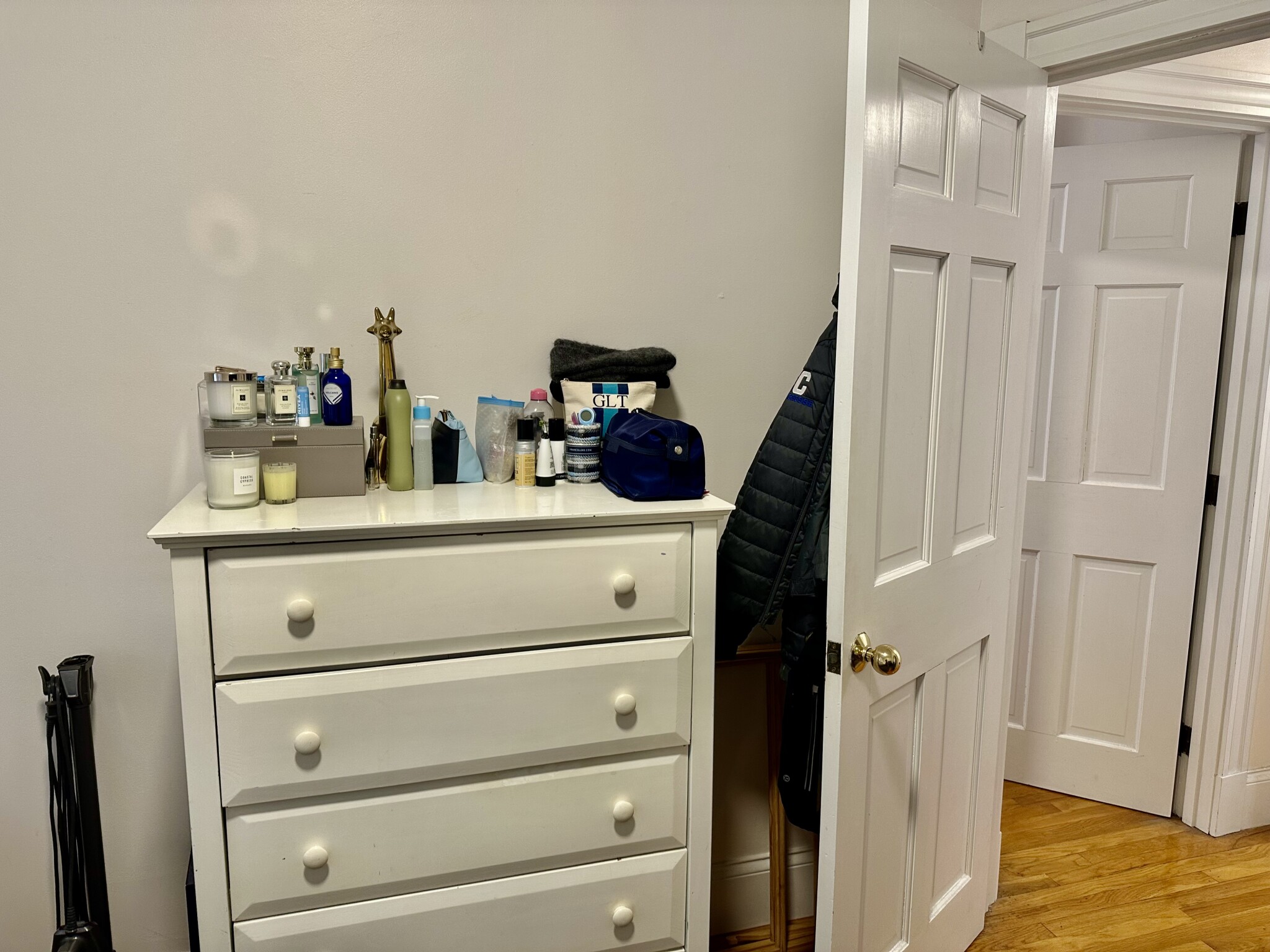 2 bed, 1 bath apartment for rent at 90 West Cedar St Unit 5, Beacon Hill — photo 11 of 14