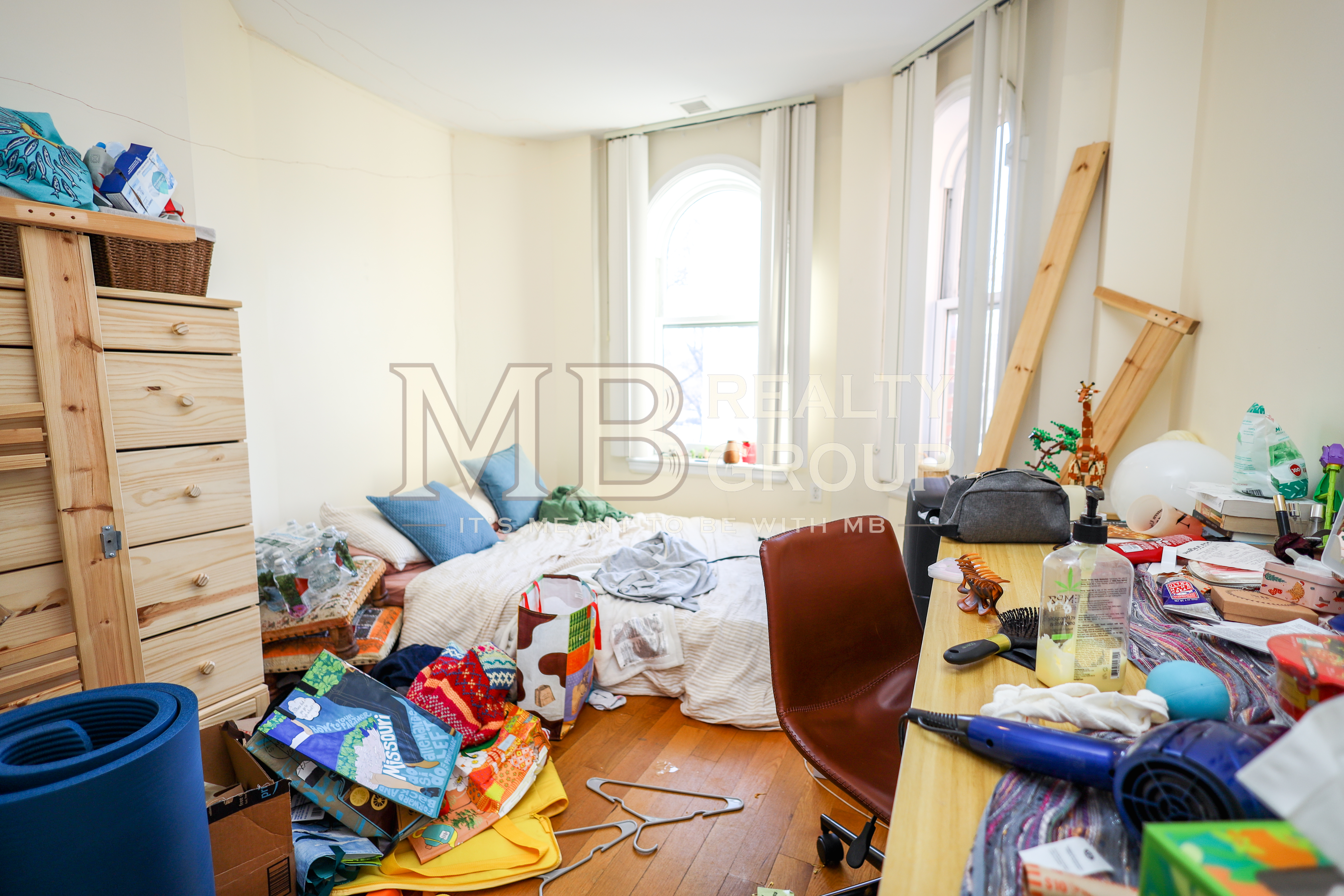 2 split bed, 1 bath apartment for rent at 90 Westland Ave Unit 201, Fenway — photo 8 of 12
