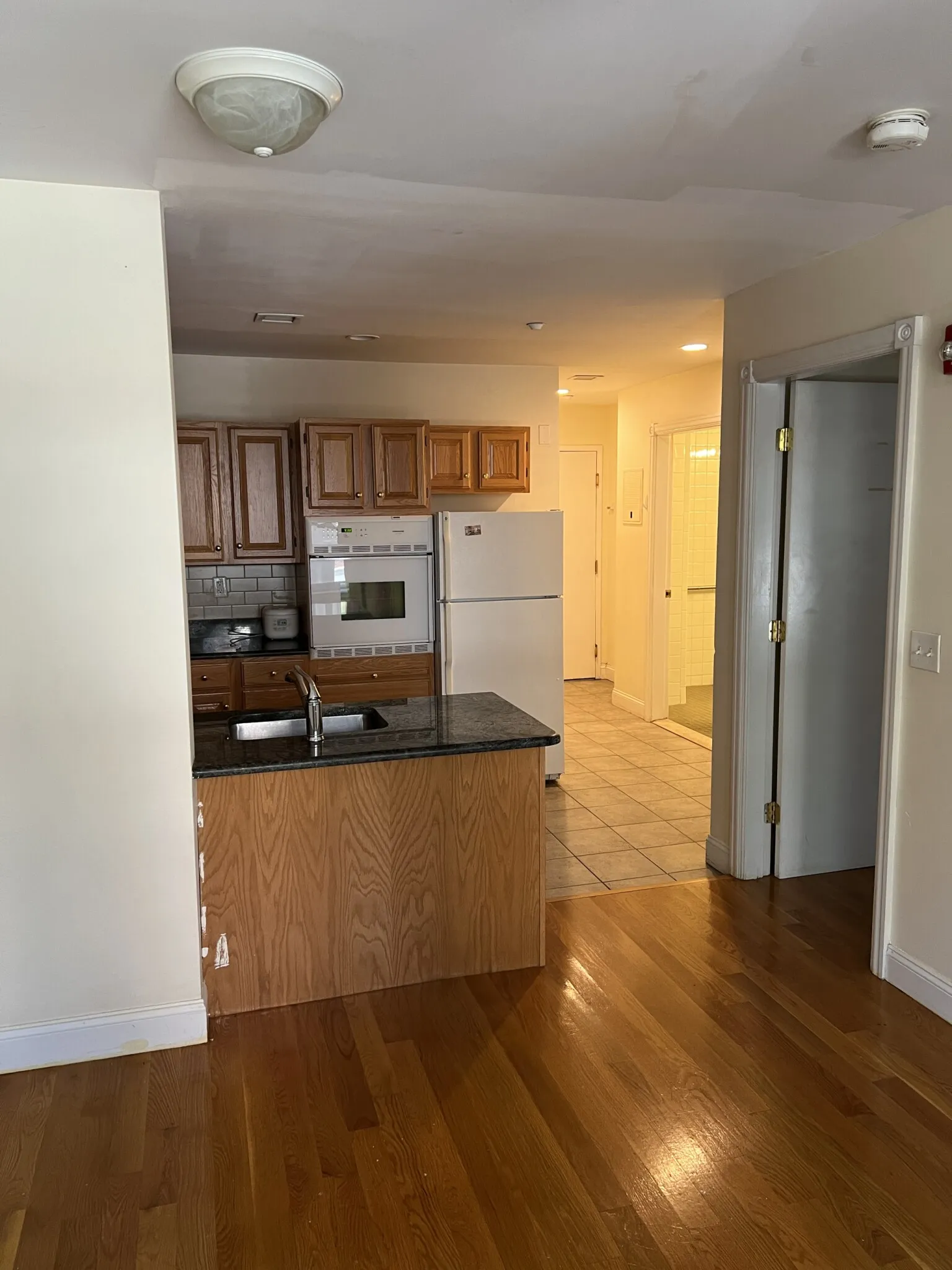 1 bed, 1 bath apartment for rent at 90 Westland Ave Unit 202, Fenway — photo 1 of 8