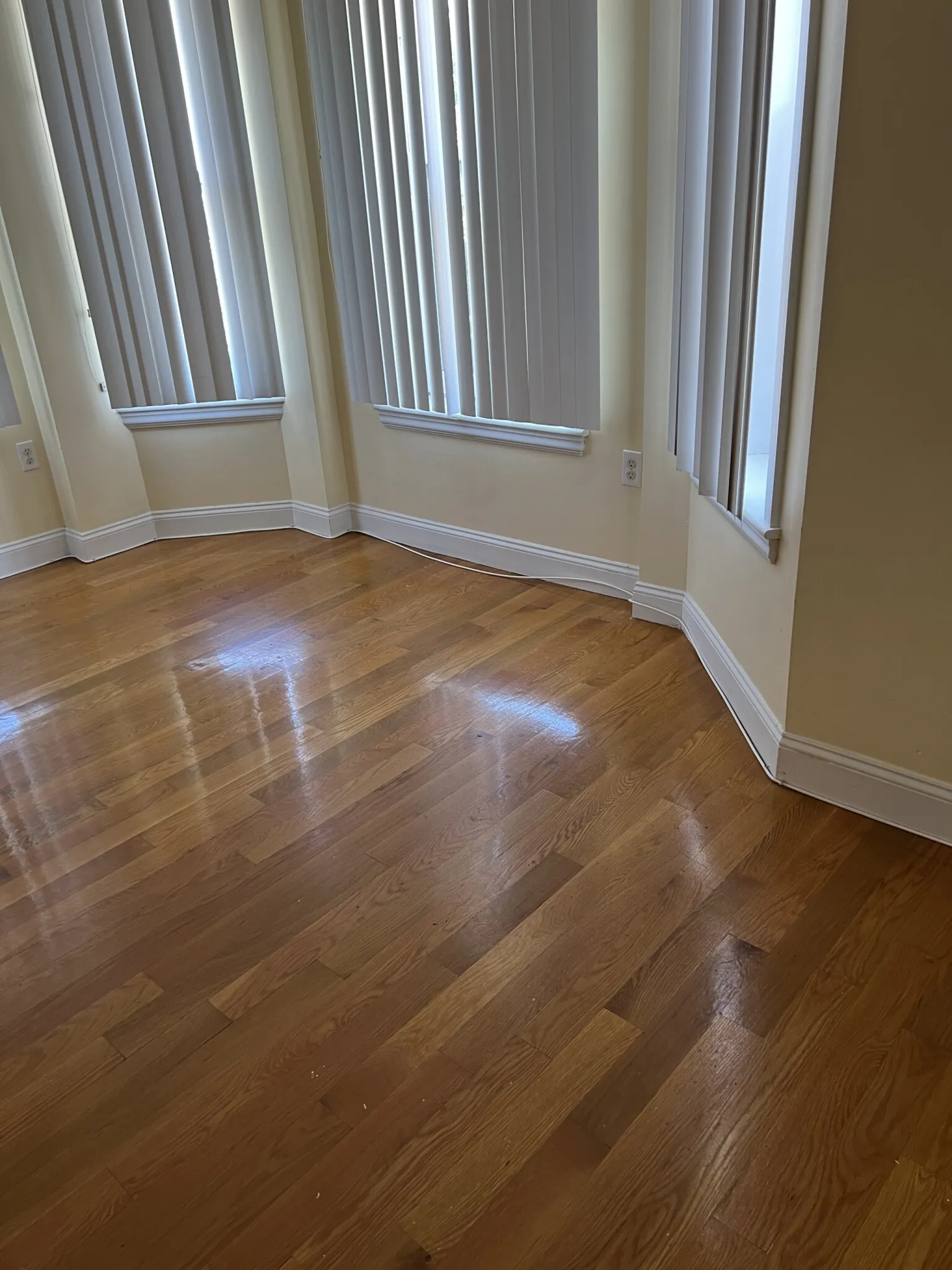 3 bed, 1 bath apartment for rent at 90 Westland Ave Unit 504, Fenway — photo 2 of 11