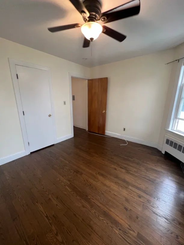 Studio bed, 1 bath apartment for rent at 90 Winthrop Shore Dr Unit 3A, Winthrop — photo 6 of 17