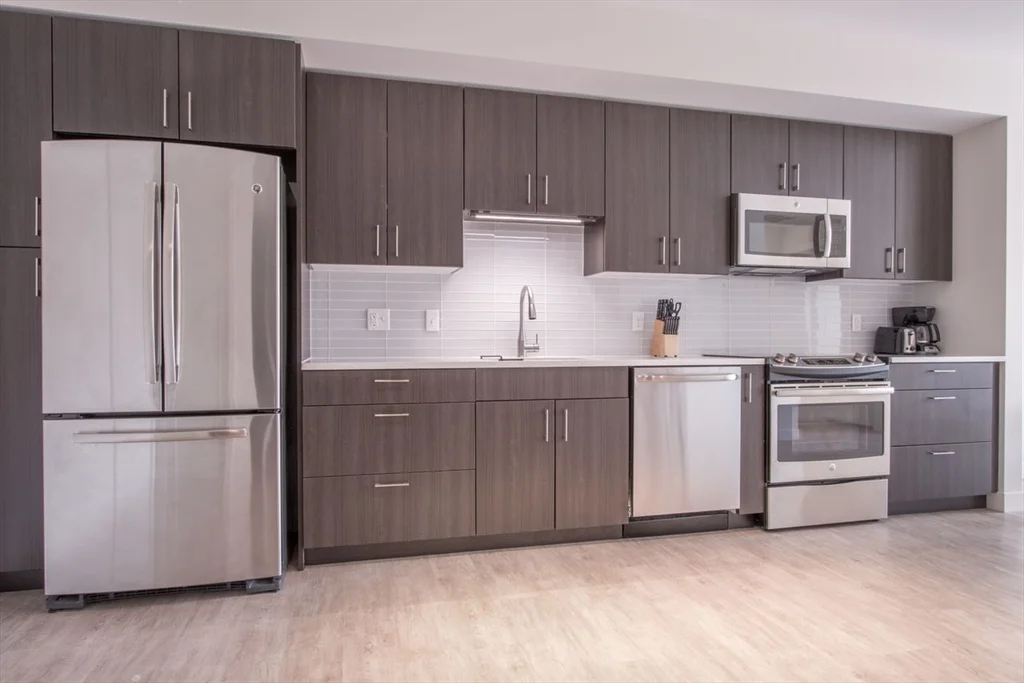 1 bed, 1 bath apartment for rent at 900 Beacon St Unit 303, Fenway — photo 6 of 16