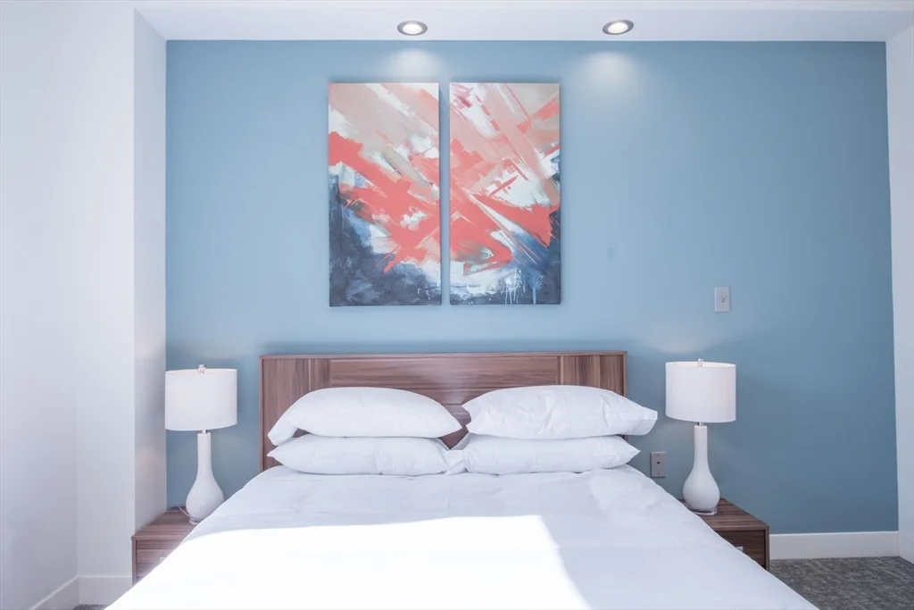 1 bed, 1 bath apartment for rent at 900 Beacon St Unit 303, Fenway — photo 11 of 16
