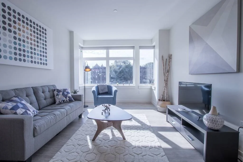 1 bed, 1 bath apartment for rent at 900 Beacon St Unit 402, Fenway — photo 2 of 16
