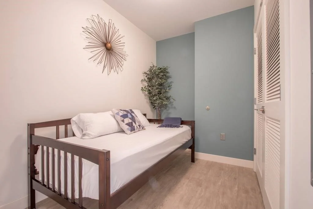 1 bed, 1 bath apartment for rent at 900 Beacon St Unit 402, Fenway — photo 15 of 16