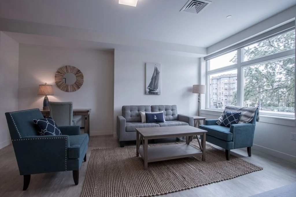 1 bed, 1 bath apartment for rent at 900 Beacon St Unit 408, Fenway — photo 2 of 12