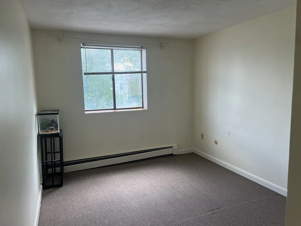 1 bed, 1 bath apartment for rent at 900 Governors Park Unit 22, Winthrop — photo 7 of 12
