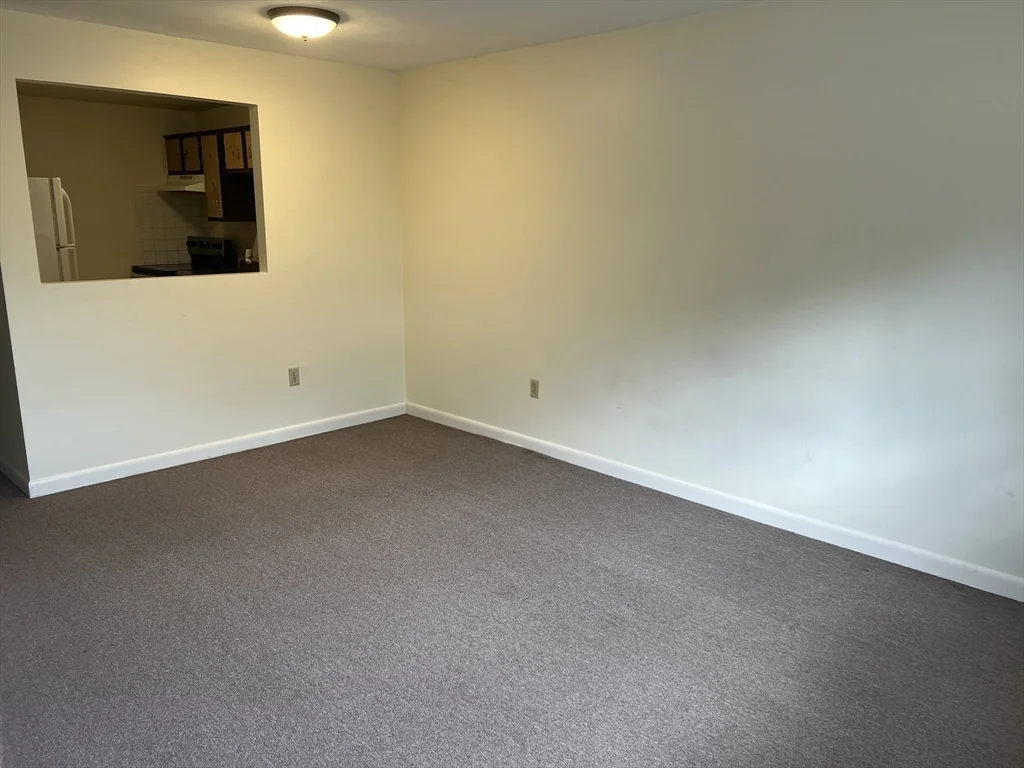 1 bed, 1 bath apartment for rent at 900 Governors Park Unit 22, Winthrop — photo 5 of 12